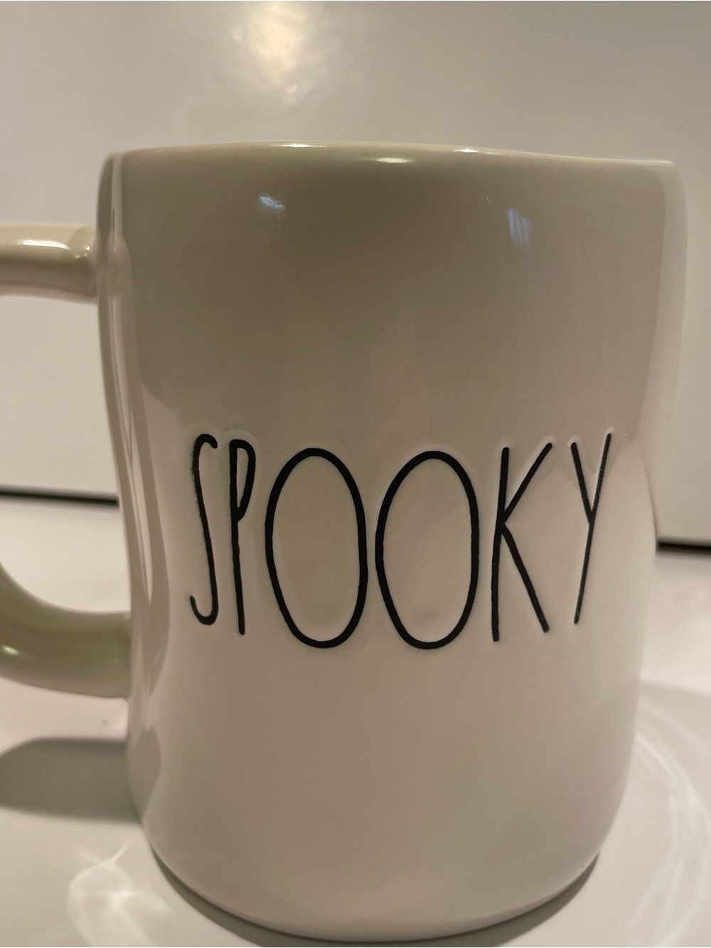 Rae Dunn Peanuts Linus Halloween Mug SPOOKY Pumpkin Bats Orange Interior - Picture 4 of 6